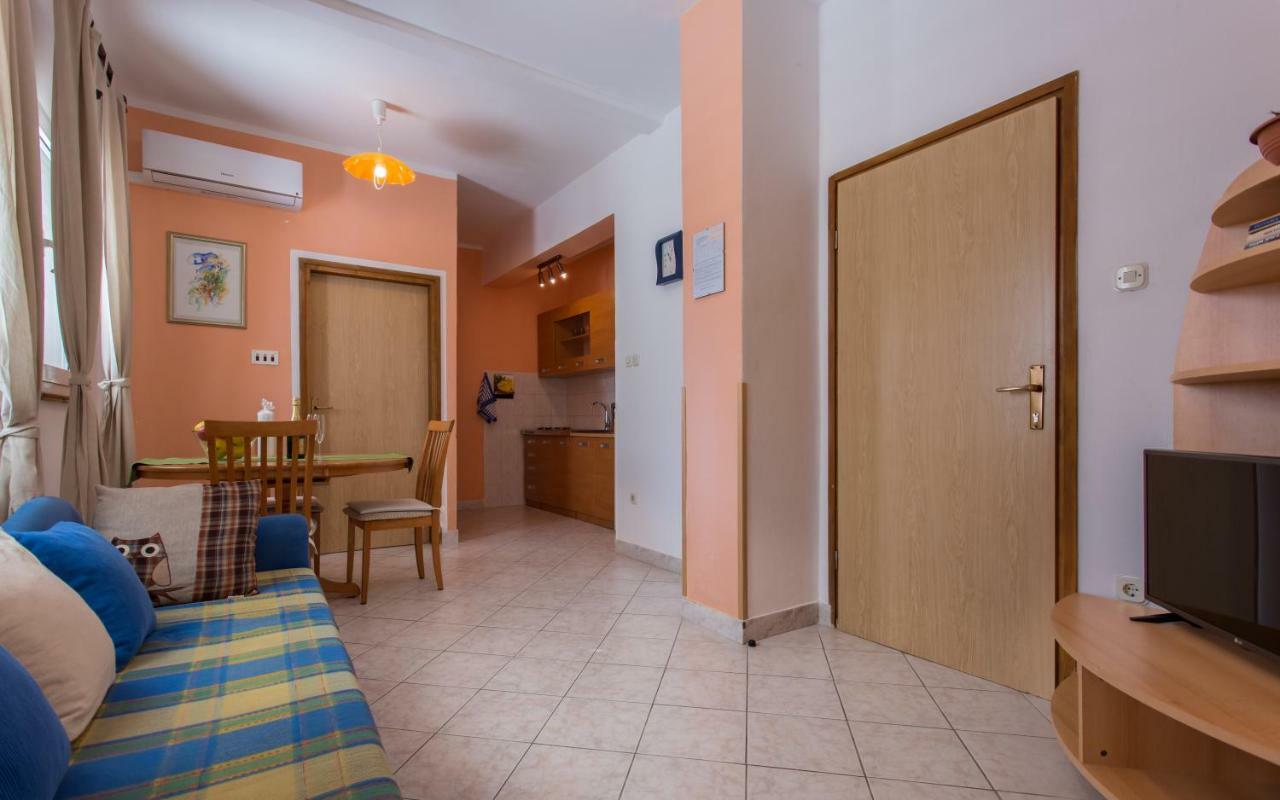Apartments Luka 2 Башка Екстер'єр фото