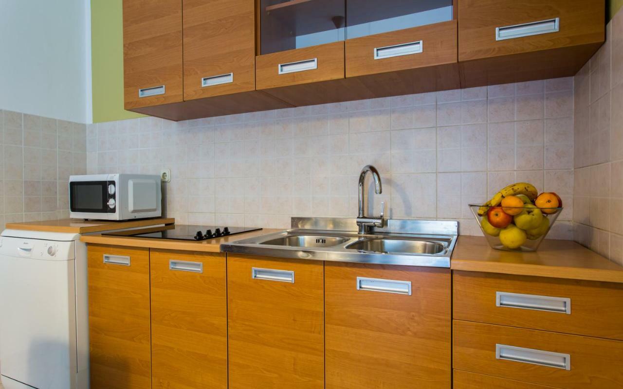 Apartments Luka 2 Башка Екстер'єр фото