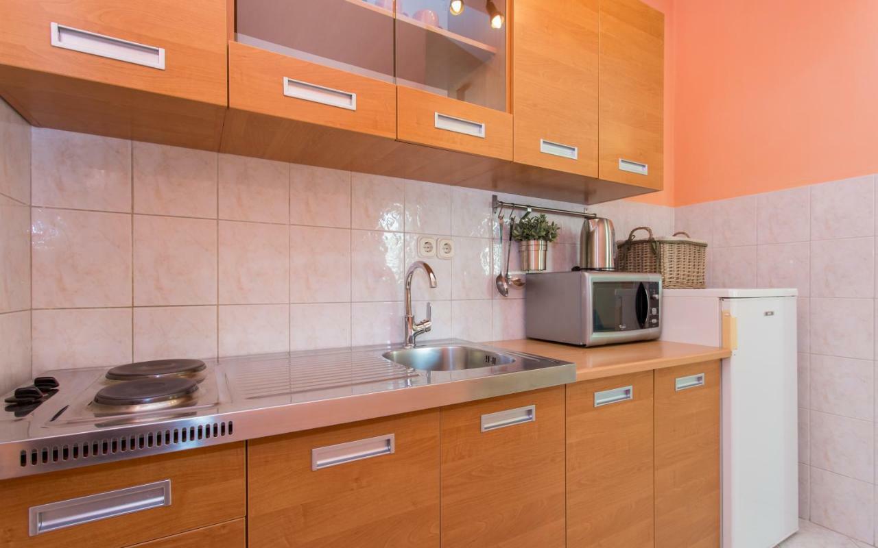 Apartments Luka 2 Башка Екстер'єр фото