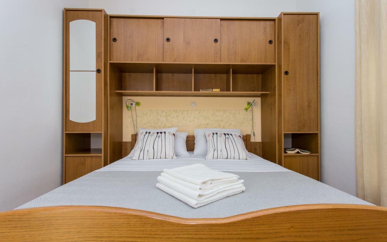 Apartments Luka 2 Башка Екстер'єр фото